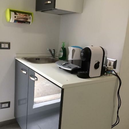 La Casa Bianca Apartment Роцано Екстериор снимка