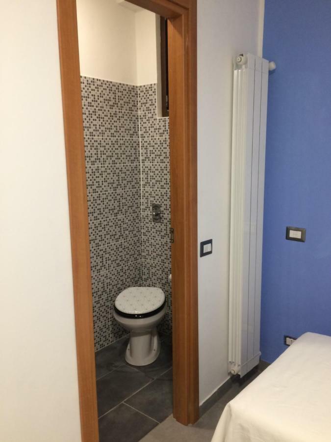 La Casa Bianca Apartment Роцано Екстериор снимка